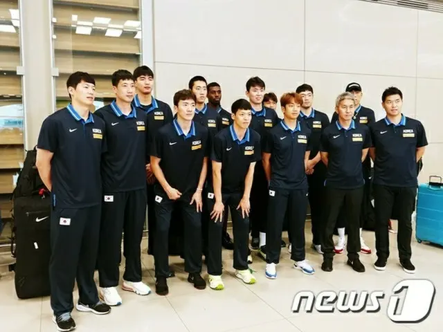 韓国バスケ代表、25年ぶりの勝利を手に帰国