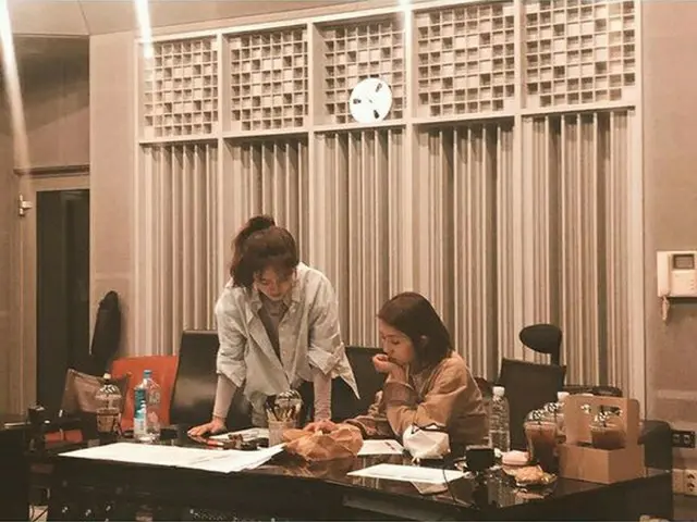 「Fin.K.L」のイ・ジンとオク・チュヒョン、レコーディング室での真剣な姿に関心度アップ（提供:news1）
