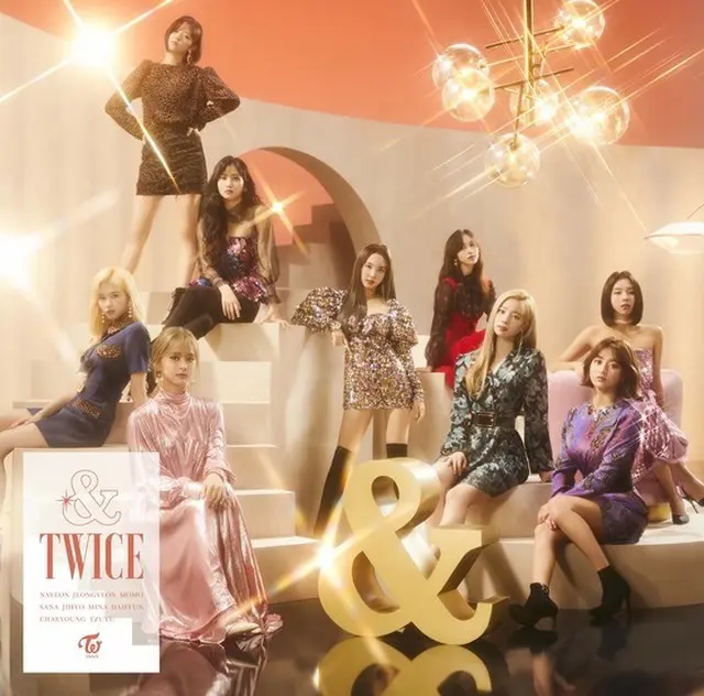 「TWICE」日本2ndアルバム、オリコンデイリーランキング1位（提供:News1）