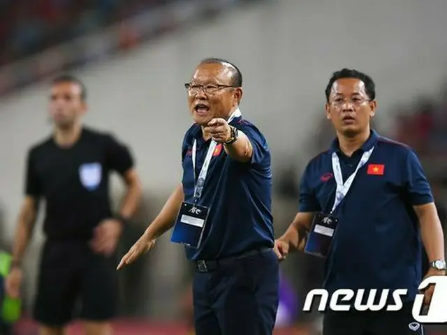 パク・ハンソ監督率いるベトナムU-23代表、インドンネシアに逆転勝利（提供:news1）