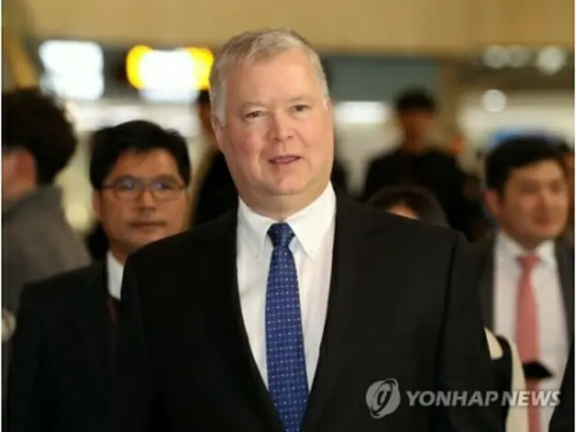 3日間の韓国訪問を終え、17日に日本へ出発したビーガン北朝鮮担当特別代表＝（聯合ニュース）