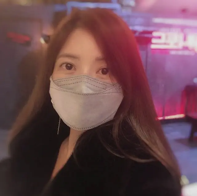女優ユン・セア、新型コロナウイルス対策のマスク認証ショット...「無事でいてください」（提供:Osen）