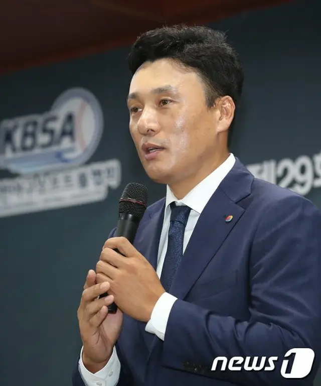 イ・スンヨプ野球奨学財団、大邱に5千万ウォンを寄付（提供:news1）