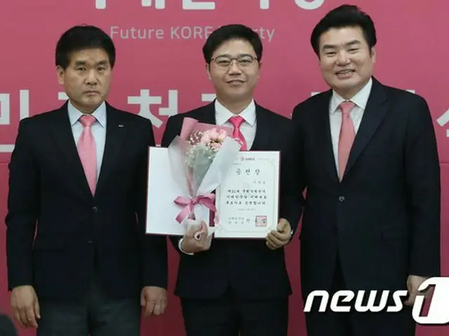 韓国未来韓国党の比例代表で当選した脱北者出身のチ・ソンホ氏（提供:news1）