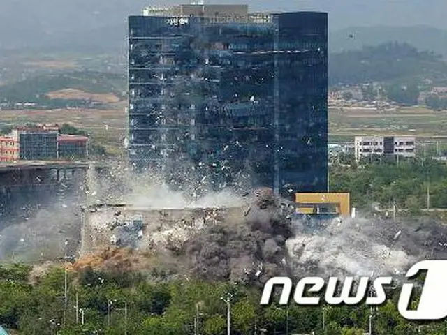 北朝鮮によるケソン（開城）南北共同連絡事務所の爆破現場（提供:news1）