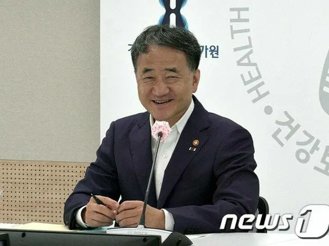 パク・ヌンフ韓国保健相は「防疫守則を生活で実践しなければ、コロナは急速に拡散する」と語った（提供:news1）