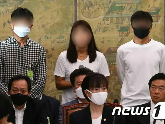 自殺した女子トライアスロン元韓国代表選手の父親、暴力加害者らの再審申請に「許せない」（画像:news1）