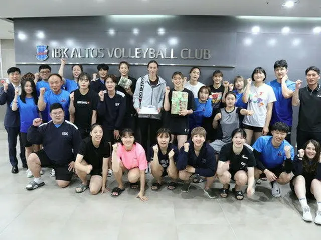 ＜女子バレー＞韓国IBK企業銀行の外国人選手ラザレワ、自主隔離後30日にチーム練習に合流（提供:news1）