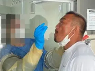 総合格闘家の秋山成勲、韓国入国時の空港でPCR検査を受ける…「鼻はとてもつらい」とリアルなコメント