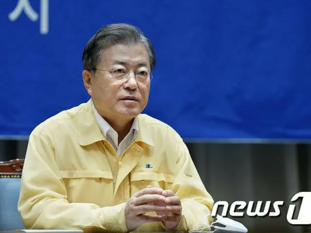 文在寅 韓国大統領は「疫学調査や防疫措置を妨害する人々には、断固とした法的対応をするよう指示した（提供:news1）