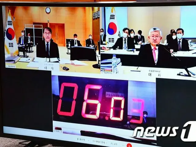 21日、ソウル・汝矣島（ヨイド）の国会で外交統一委員会の中日大使館国政監査が開かれた。右側が南官杓（ナム・グァンピョ）駐日大使だ。（画像提供:wowkorea）