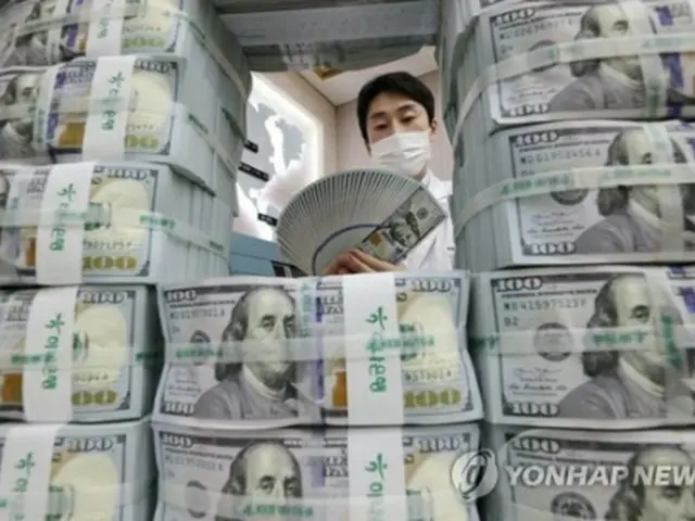 米ドル紙幣（資料写真）＝（聯合ニュース）