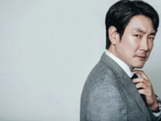 映画「ブラック・マネー」出演チョ・ジヌン、韓国映画制作家協会賞受賞 「国民のひとりとして疎通した作品」