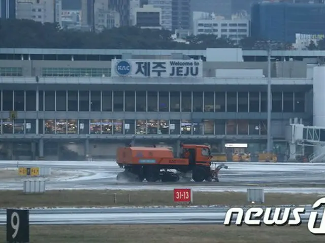 済州を発着する100便が欠航…大雪・強風警報で8日も影響が出る見込み＝韓国（画像提供:wowkorea）