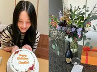女優スヒョン、ラグジュアリーな家で夫と迎えた誕生日