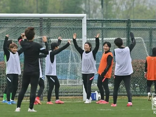 ＜女子サッカー＞韓国代表、「AGAIN 2015」を胸に東京五輪へ…いざ中国戦（画像提供:wowkorea）