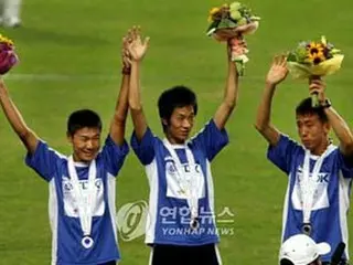 世界陸上男子マラソン団体2位、韓国陸上初のメダル