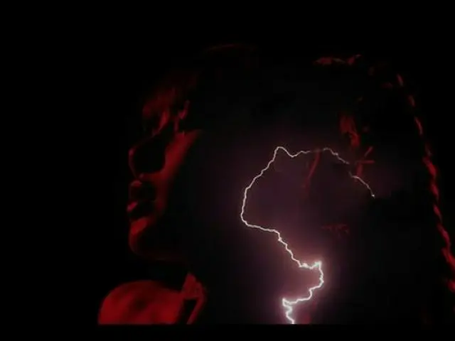 「BLACKPINK」のLISA、、“LISA以上のLISA”ソロアルバムティーザー映像公開…嵐の前の夜に強烈なカリスマ発散（画像提供:wowkorea）