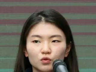 ショートトラック韓国代表シム・ソクヒのメールは誰が流出したのか…警察、チョ・ジェボム元コーチの姉の自宅を家宅捜索＝韓国