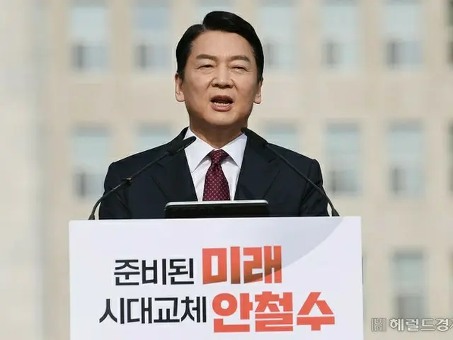 韓国の次期大統領選に出馬した野党“国民の党”の安哲秀代表（画像提供:wowkorea）
