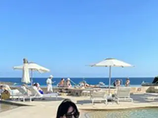 女優ハン・イェスル、メキシコのビーチでくつろぐ姿を公開