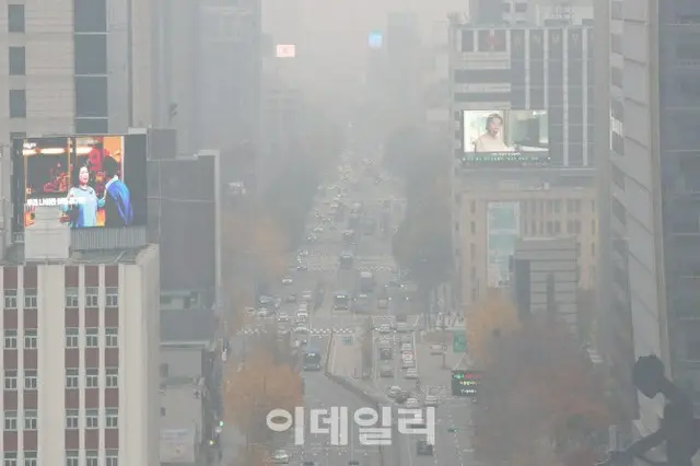 PM2.5で前が見えない…韓国（画像提供:wowkorea）