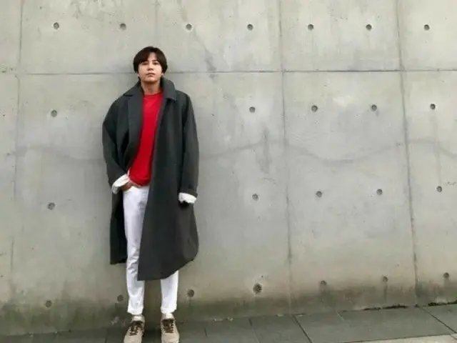 俳優チャン・グンソク、極寒でもコート姿が似合う“アジアのプリンス”が路上から近況ショット（画像提供:wowkorea）