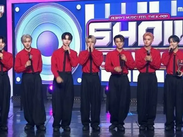 「ENHYPEN」、新曲「Blessed-Cursed」で「SHOW CHAMPION」の1位獲得…「ENGENE、ありがとう」(画像提供:wowkorea)