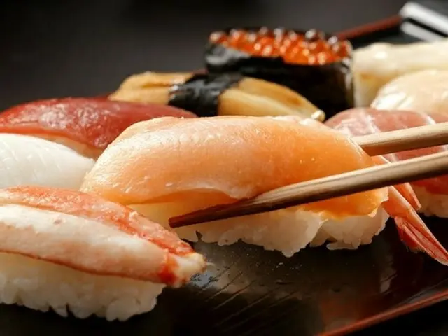 “食べ放題”の回転寿司で「出て行け」と言われた大学生…「高級寿司ばかり」食べるのは無礼なのか＝韓国（画像提供:wowkorea）