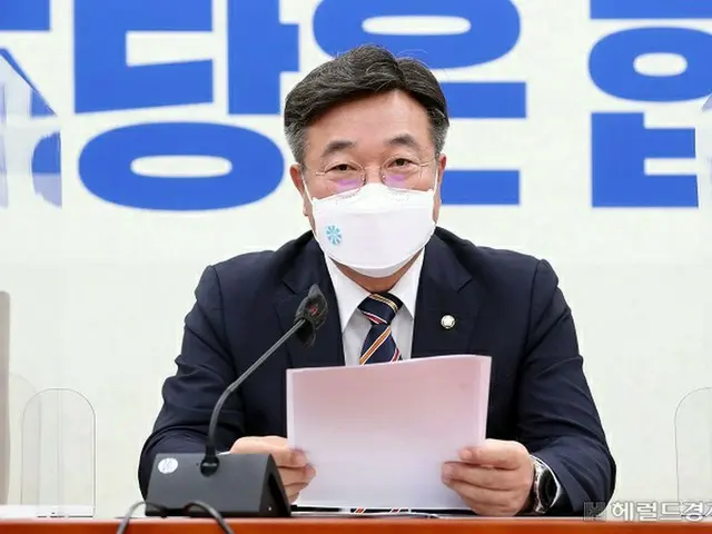 尹昊重、共に民主党”非常対策委員長”（画像提供:wowkorea）