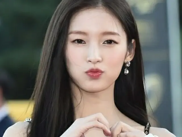 【公式】「OH MY GIRL」アリン、新型コロナに感染…ユア・ミミに続きグループ3人目(画像提供:wowkorea)