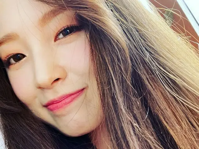 新型コロナ感染のアリン(OH MY GIRL)、ファンを安心させるコメント投稿「心配かけてごめん、健康でいようね」(画像提供:wowkorea)