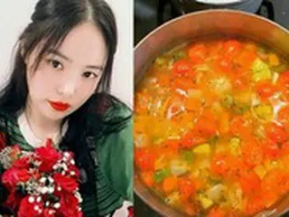 “SOL（BIGBANG）の妻”ミン・ヒョリン、男の子のママは“やりくり上手”…大量の野菜スープ公開