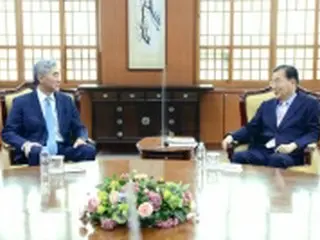 韓国外相　米特別代表に「北の対話復帰へ緊密協力を」