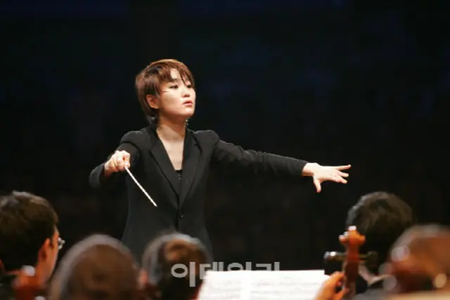 指揮者チャン・ハナが独ハンブルク交響楽団の「首席客演指揮者」に（画像提供:wowkorea）