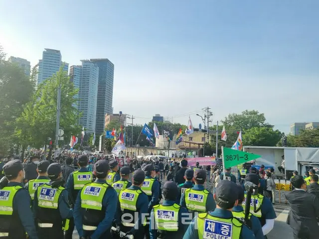 大統領執務室前で初のデモ行進…市民「事故が起きそうで怖い」＝韓国報道（画像提供:wowkorea）