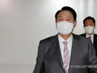 尹大統領　故盧武鉉氏の没後13年迎え「残念で悲劇的」