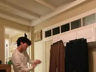 俳優コン・ユ、ハイテンションなダンス姿披露に…ペ・ドゥナ「ハッキングされました？」