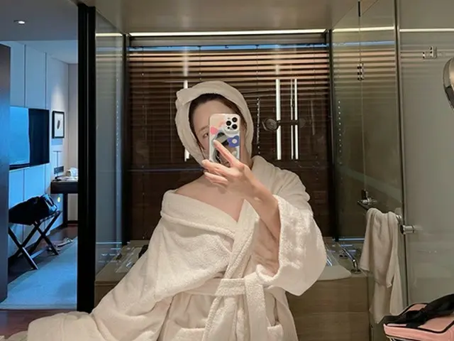 「AFTERSCHOOL」出身ユ・ソヨン、高級ホテルでホカンスを楽しむはずが…「体調悪くて寝てばかり」（画像提供:wowkorea）