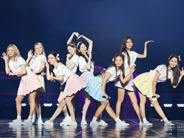 「少女時代」が大規模スペシャルファンイベントで、デビュー15周年の活動を大盛況のうちに終えた。（画像提供:wowkorea）