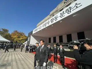 ＜梨泰院事故＞ソウル市長が合同焼香所を弔問…外部日程を全面キャンセル