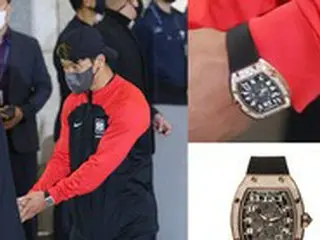 カタールW杯で韓国16強の”主役”ファン・ヒチャン、腕には「億ウォン台の高級時計」