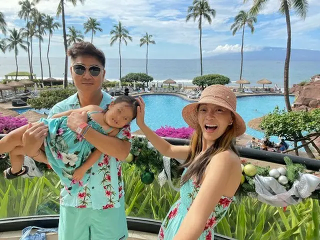 女優ソ・ヒョリム、新婚旅行で行ったハワイに家族旅行…「3年前には2人で、今は3人で」（画像提供:wowkorea）