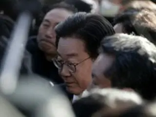 李在明共に民主党代表が検察に出席、私党化物議は終結か、拡大か＝韓国