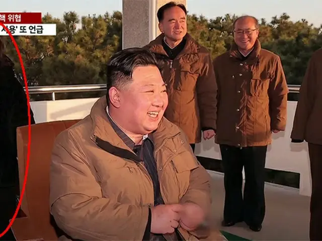 ＜W解説＞北朝鮮・金総書記の娘が着る服にも何らかの意図がある？海外高級ブランド物らしきコートを着用（画像提供:wowkorea）