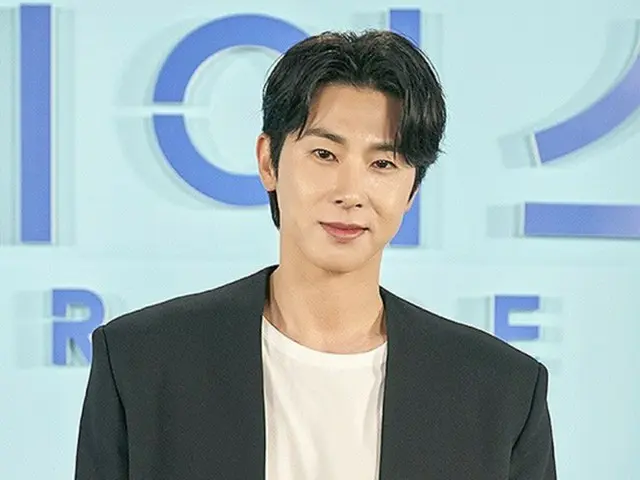 「東方神起」ユンホ、“CEOそのもの”…ベテラン俳優も認める存在感「私たちの人生レース」(画像提供:wowkorea)