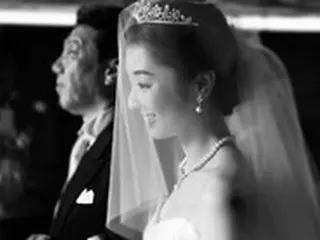 俳優シム・ヒョンタク＆妻サヤさん、「ついにシム氏のもとへ行くんだ」…映画のような結婚式のシーン公開