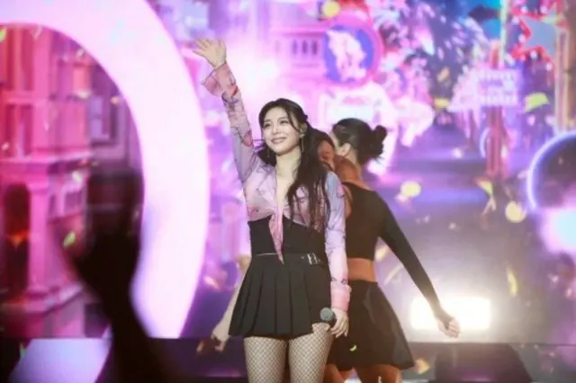 Ailee、カムバックを控え香港コンサート終了「ファンソングを歌いながら泣きそうに」
