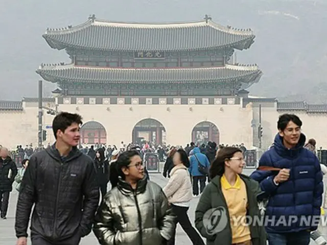 ２月の訪韓外国人観光客１０３万人　コロナ前の９割近くに回復