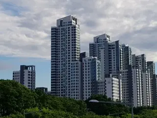 ソウルのマンション価格、1戸50億ウォンの時代へ...盤浦アクロリバーパークが54.5億ウォンで取引